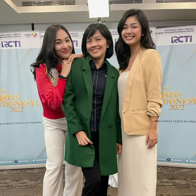 Ikut Berpartisipasi, Ini 6 Potret Harini Sondakh saat Jadi Juri Audisi Miss Indonesia 2022