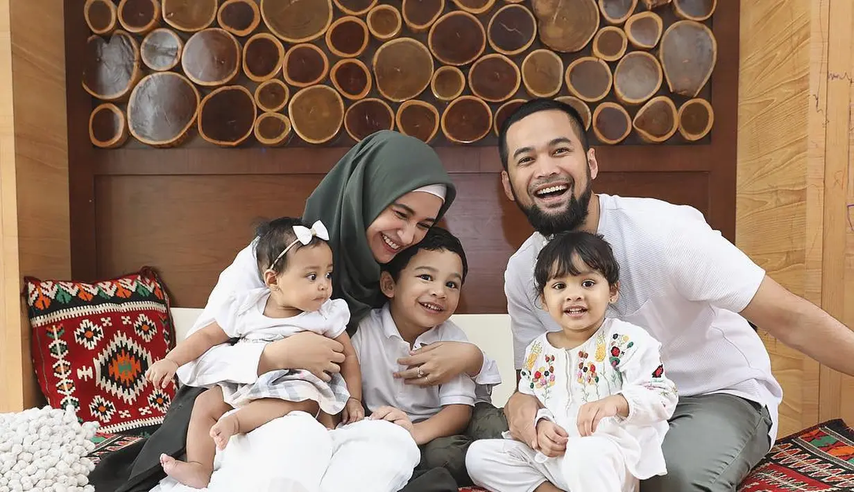 Shireen Sungkar dan Teuku Wisnu