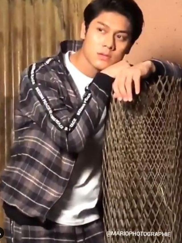 6 Pemotretan Rizky Billar dengan Berbagai Gaya Busana, Bak Oppa Korea