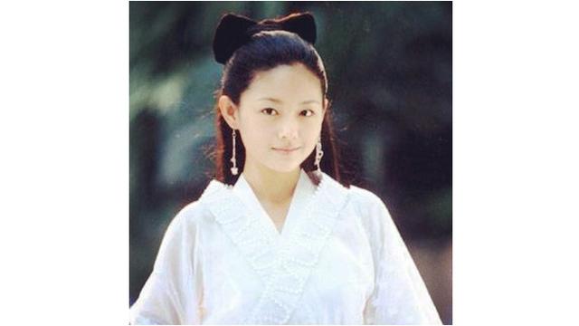 6 Potret Masa Remaja Barbie Hsu, Awali Karier Jadi Penyanyi Tahun 1994 Bareng Adik