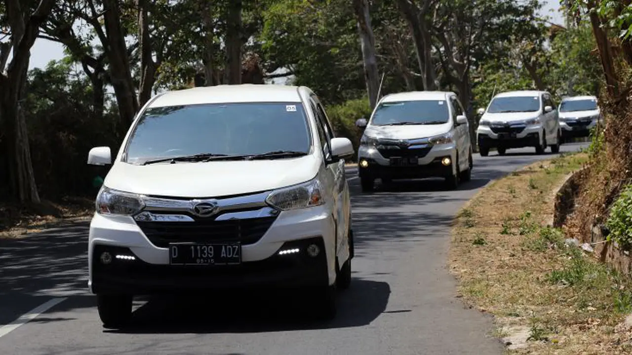 Mencicipi Performa Great New Xenia di Jalur Kuningan-Cirebon