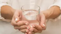 Diet dengan Air Putih Mampu untuk Menurunkan Kolesterol, Yuk Simak Faktanya!