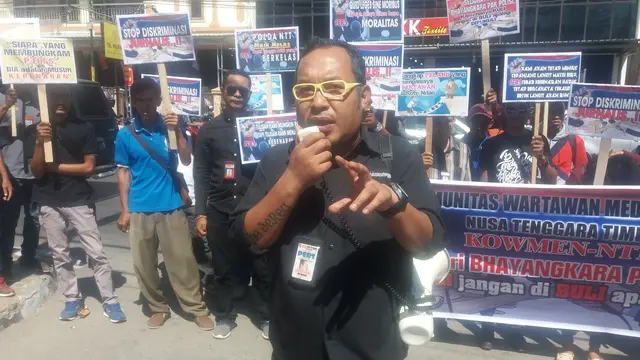 Aksi Unjuk Rasa Jurnalis NTT