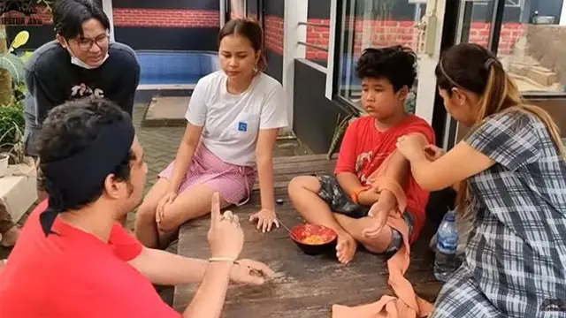 Ular Nyasar Masuk Rumah Gigit Anak Panji Petualang, Ini 6 Potret Kondisinya Sekarang