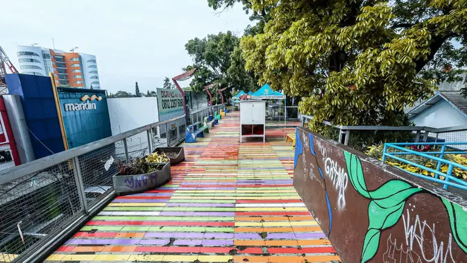 Teras Cihampelas Bandung Aman: Investasi Rp80 Miliar Selamat!