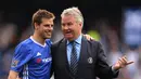 1. Guus Hiddink - Tahun 2009 Hiddink ditunjuk sebagai pelatih sementara Chelsea untuk kali pertama. Pelatih berkebangsaan Belanda tersebut menggantikan Jose Mourinho yang tak lagi mampu mempertahankan performa apik Chelsea. (AFP/Glyn Kirk)