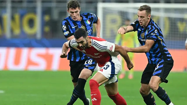 Foto: Kukuhnya Benteng Pertahanan Inter Milan yang Membuat Penyerang Arsenal Angkat Tangan