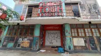 Suasana Chinatown di Jalan Kelenteng, Kota Bandung, Jawa Barat, begitu sepi pada Rabu (26/5/2021). (Liputan6.com/Huyogo Simbolon)