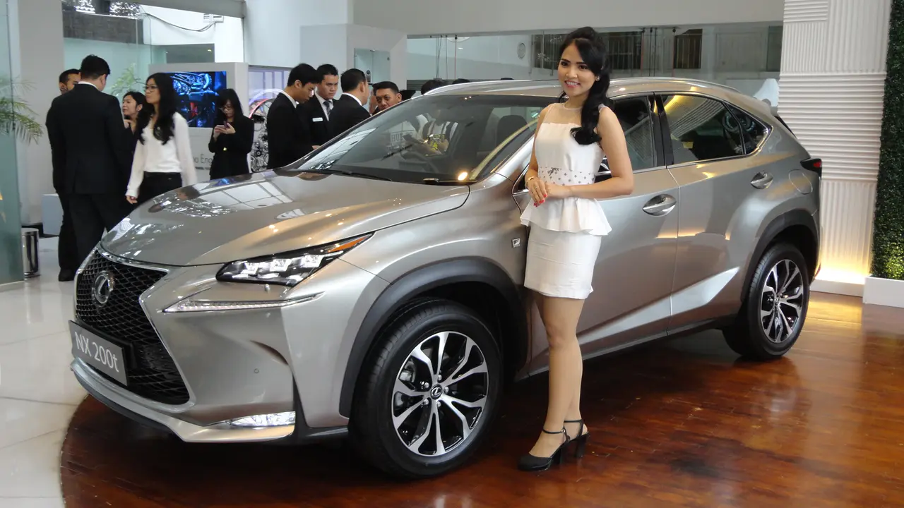 Melirik Tampilan Lexus NX 200t Dari Dekat