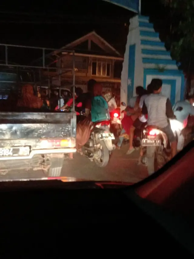 6 Potret Peristiwa Saat Gempa Melanda Banten