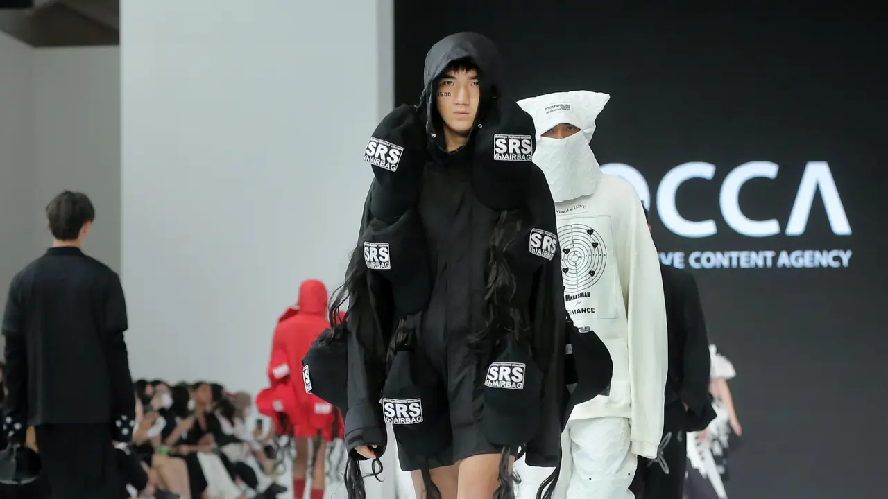 Tren Busana Korea Selatan Ramaikan Jakarta Fashion Week 2023, Seperti Apa Penampilannya?