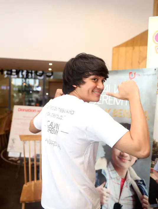 Nantinya single terbaru Calvin Jeremy  akan terangkum dalam album terbaru dan kental akan nuansa musik era 80an. Album yang bertajuk ‘Nostalgia’ ini akan dirilis tahun 2016 mendatang. (Andy Masela/Bintang.com)