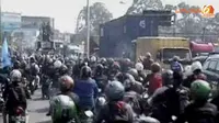 [VIDEO] Buruh Bongkar Muat Indofood Tuntut Status Karyawan