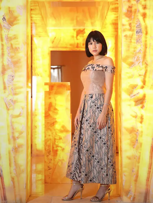 "Jadi, di balik perfomance yang indah, ada proses yang panjang. Nah saya suka prosesnya, dan filosofinya, musik klasik itu membuat kita jadi disiplin. Dari situ saya semakin jatuh cinta," sambung wanita 26 tahun ini. (Bambang E. Ros/Bintang.com)