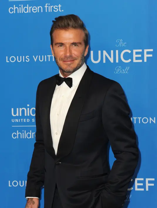 Belum lama David Beckham mempersembahkan jahitan baju boneka spesial untuk putri kecilnya Harper Beckham. (AFP/Bintang.com)