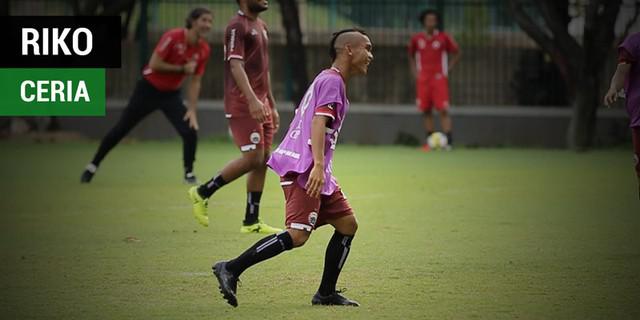 VIDEO: Riko Simanjuntak Ceria dengan Rambut Baru Jelang Persija Vs Song Lam Nghe An