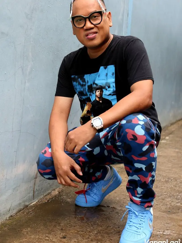 Potret koleksi sepatu Uya Kuya. (Sumber: kapanlagi.com)