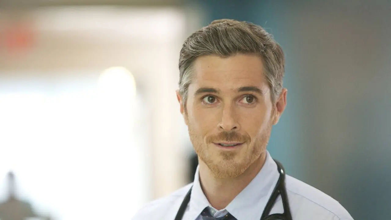 7 Dokter Ganteng yang Bikin Pengin Izin Sakit di Awal September