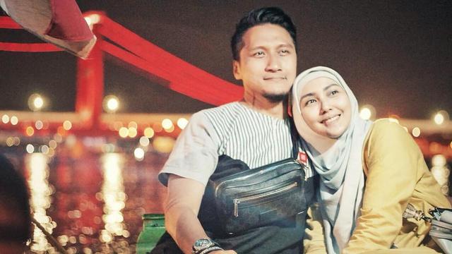 [Fimela] Arie Untung dan Fenita Arie