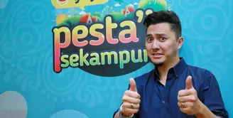 Tidak seperti puasa-puasa sebelumnya, pada puasa tahun ini, Ananda Omesh tidak banyak mengambil pekerjaan. Sesekali hanya menjadi bintang tamu. Suami Dian Ayu itu ingin menghabiskan waktunya bersama keluarga. (Adrian Putra/Bintang.com)