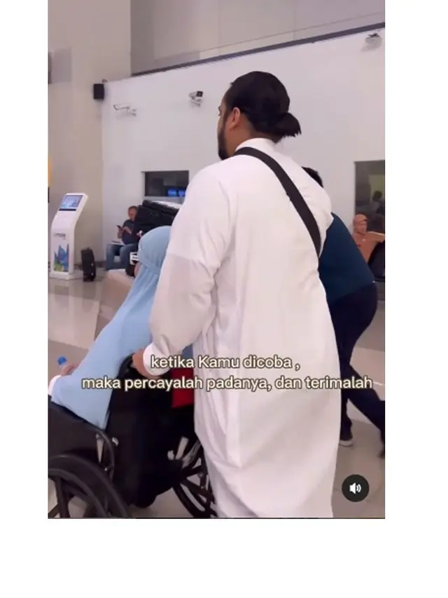 Dirahasiakan 8 Bulan, Ini 8 Potret Tasyi Athasyia Umumkan Hamil Anak Ke-4