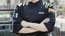 Saat bermain di drama Oh My Ghost, Jo Jung Suk menjadi seorang chef yang galak dan perhatian. (Foto: pinterest.com)