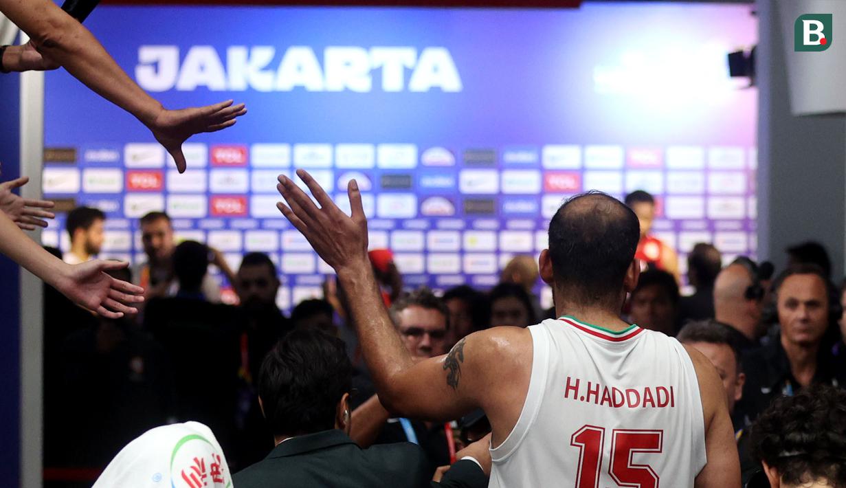 Indonesia Arena menjadi saksi Hamed Haddadi mengakhiri karier di dunia basket dalam usia 38 tahun. (Bola.com/M Iqbal Ichsan)