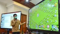 Pemprov Jatim berkolaborasi dengan Nusantara Innovation Forum dan Solve Education membuat game edukasi berjudul Dawn of Civilization: Solve Corona. (Foto: Liputan6.com/Dian Kurniawan)