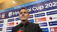 Pelatih Timnas Indonesia John Herdman saat memberi keterangan kepada awak media selepas drawing ASEAN Championship 2026 di Kebon Jeruk, Jakarta Barat, pada Kamis (15/1/2026). (Liputan6.com/Melinda Indrasari)