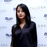 Kirana Larasati mengakui jika dirinya pernah memakai narkoba da minuman keras, namun ia sekarang sadar dan kini ia menjadi Duta Artis Pemberantas Narkoba. (Wimbarsana/Bintang.com)