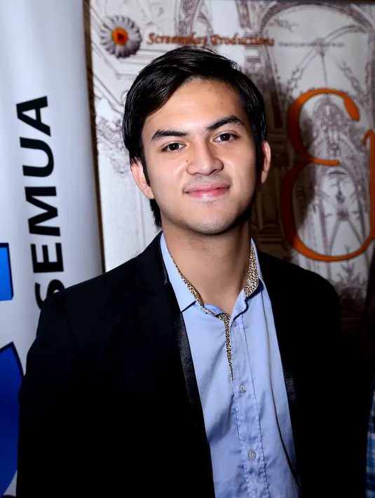 Dalam serial drama adaptasi Elif Indonesia, Rizky Nazar kembali berduet dengan Dinda Kirana menjadi sepasang kekasih. (Andy Masela/Bintang.com)