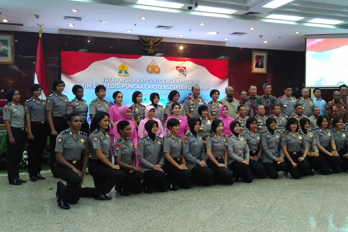 20170725-Polwan-Jakarta-Carstensz