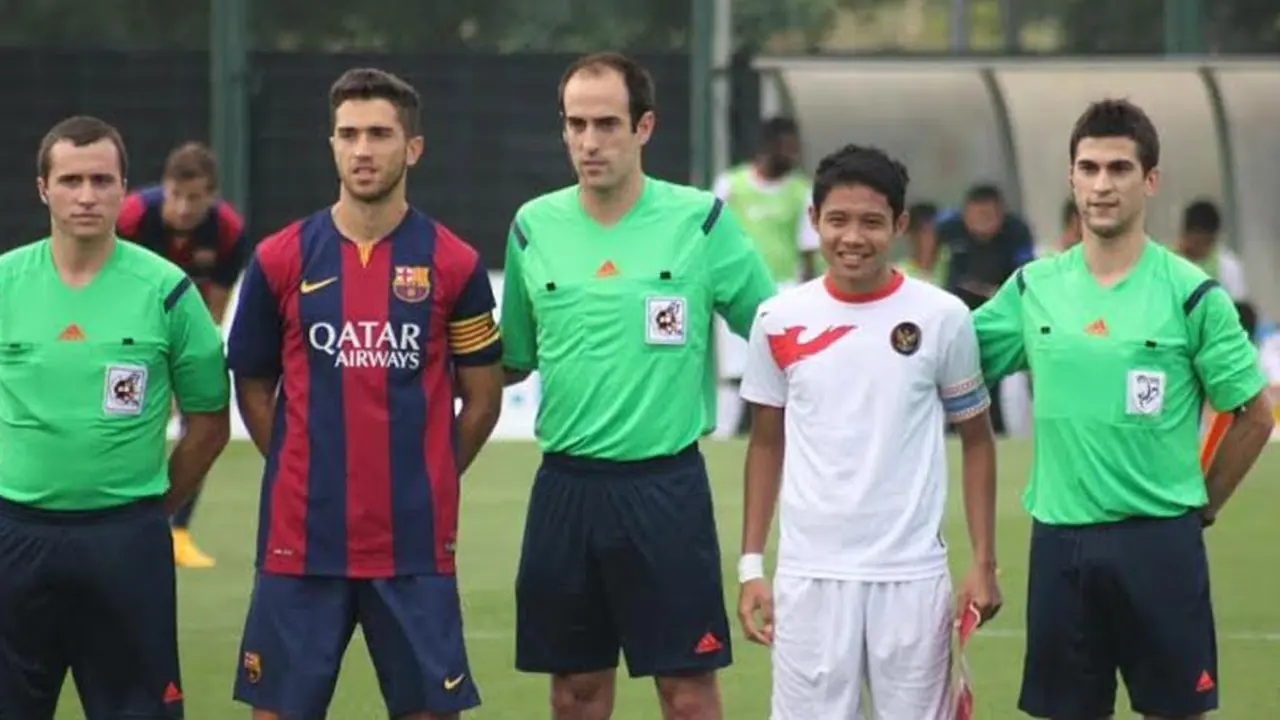 Evan Dimas saat bertandang ke Barcelona