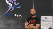 Wildan Yahya, eks fisioterapis Borneo FC, membuka klinik Planet Physio di Kediri. (Bola com/Gatot Sumitro)