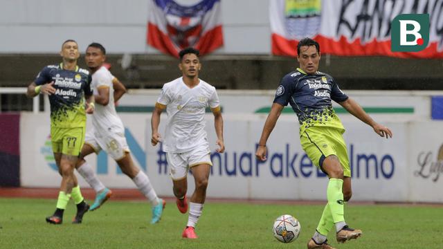 Persib Bandung Vs Dewa United