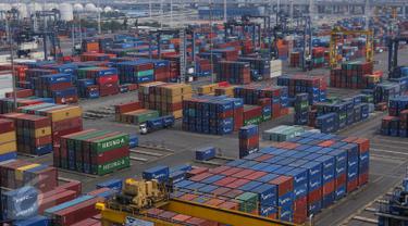 20161018-Ekspor Impor RI Melemah di Bulan September-Jakarta