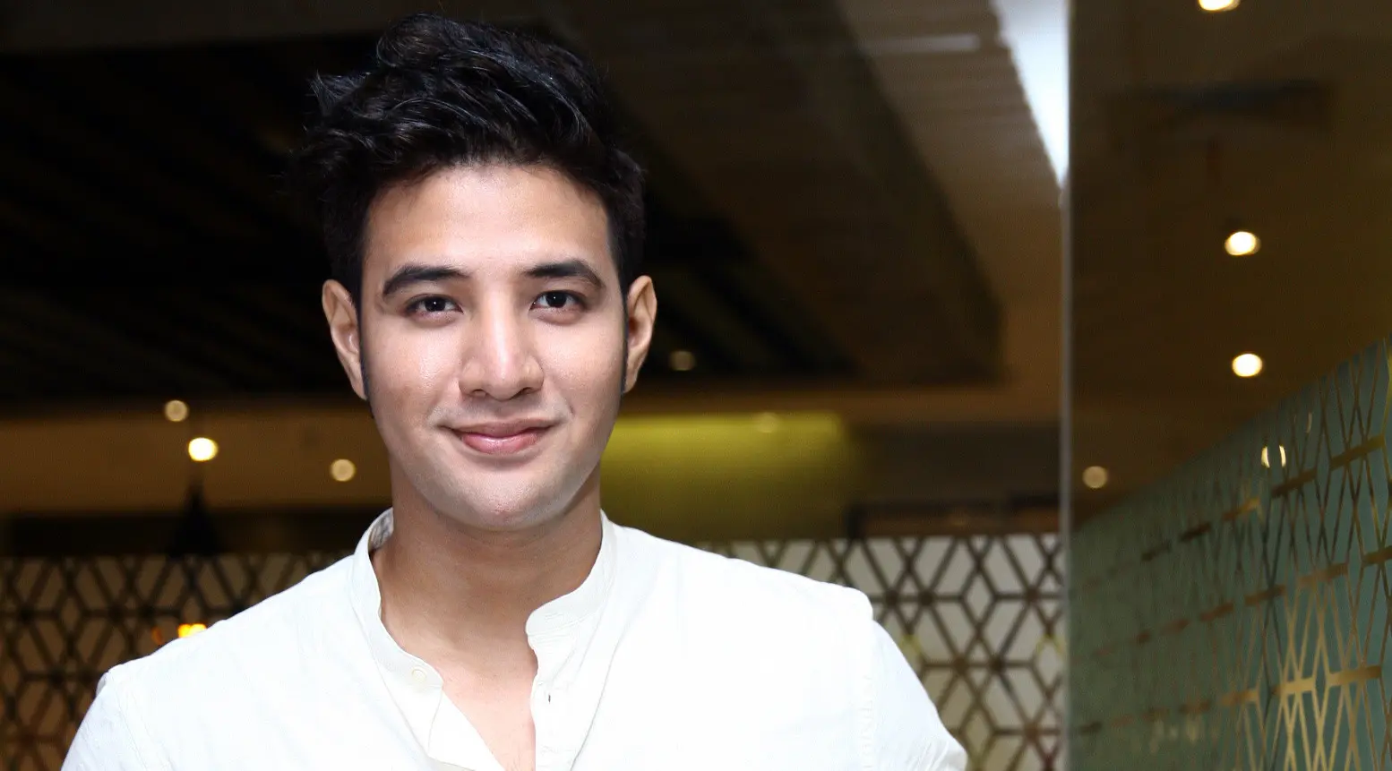 Kini, pesinetron 24 tahun asal Depok itu mengaku kangen untuk kembali menjalani syuting. Pemain sinetron Anak Langit itu mengaku kangen dengan suasana syuting. (Nurwahyunan/Bintang.com)