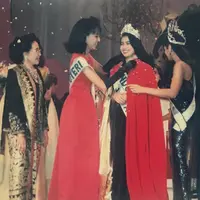 Potret Alya Rohali kenang mendiang Mooryati Soedibyo (Sumber: Instagram/@arohali)