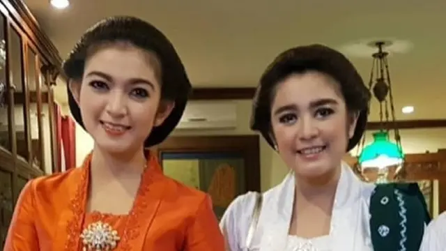 Selvi Ananda dan Dita Andini Purbowo