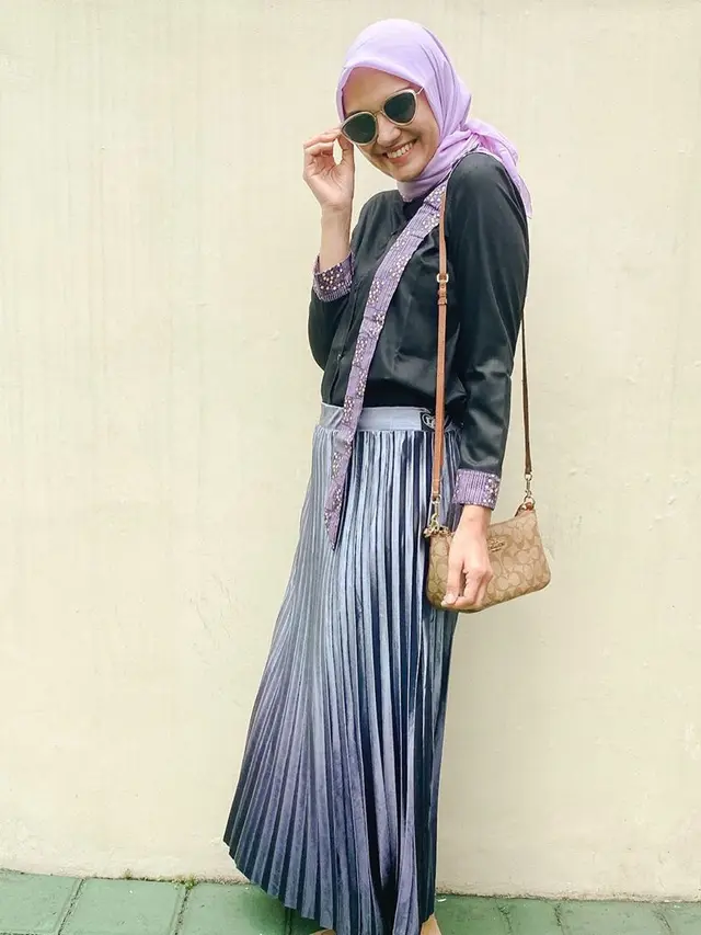 [Fimela] Zee Zee Shahab