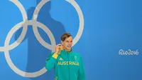 Perenang Australia, Kyle Chalmers mendapatkan medali emas pertamanya di Olimpiade Rio 2016, pada Kamis (11/8/2016) pagi WIB . REUTERS/Dominic Ebenbichler