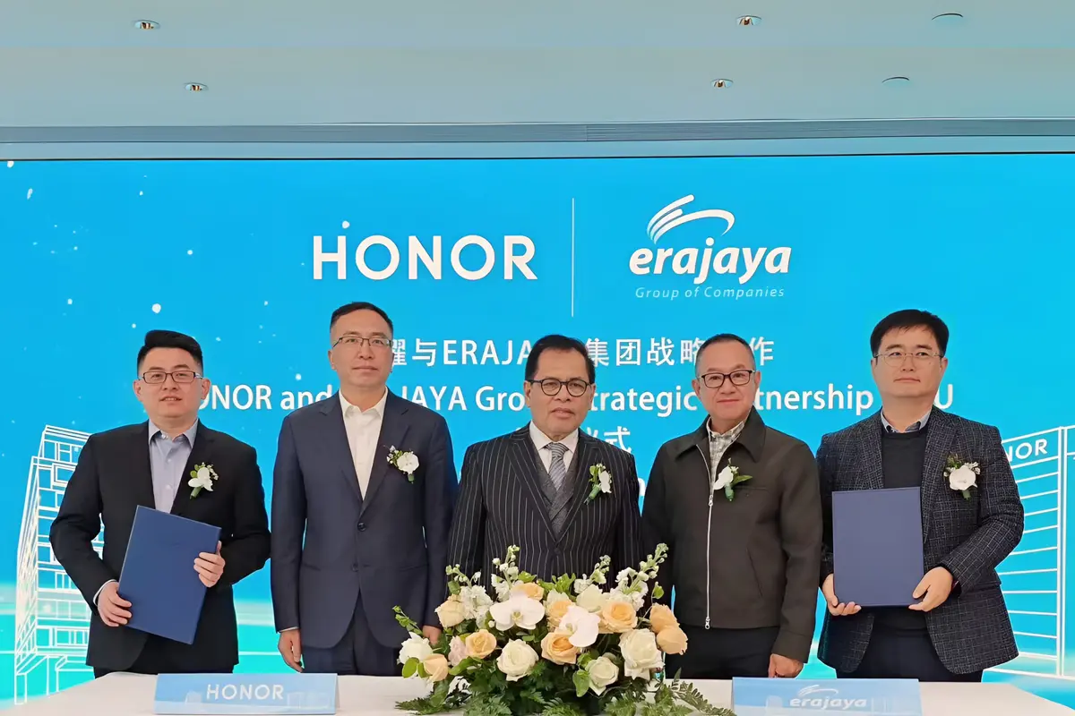Honor dan Erajaya Group menandatangani MoU di Shenzhen, Tiongkok. Credit: Honor