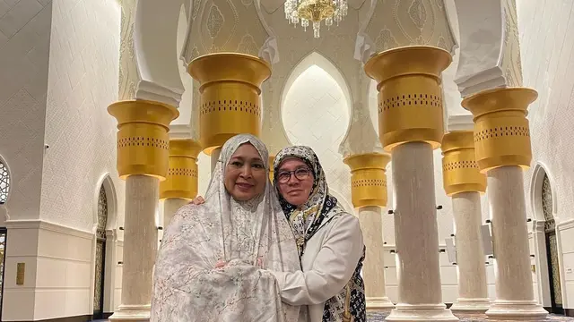 Titiek Soeharto dan Tunku Azizah Permaisuri Agung, isteri Raja Yang Dipertuan Agung Malaysia. (Foto: Dok. Instagram @titieksoeharto)