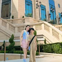 Ayu Ting Ting dan Bilqis liburan ke Las Vegas, Nevada, Amerika Serikat. [Foto: Instagram/ayutingting92]