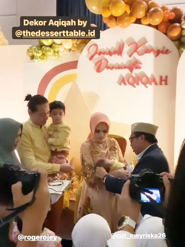6 Momen Akikah Anak Kedua Cut Meyriska, Dihadiri Artis dan Undang Anak Yatim