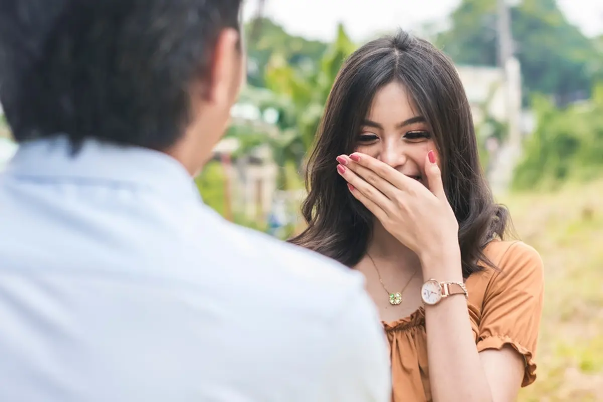 kencan romantis pasangan cinta