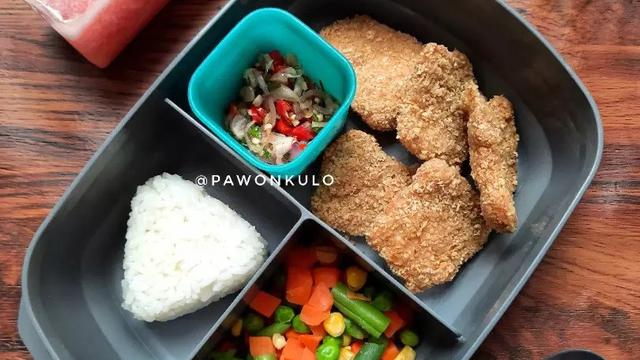 Resep dori katsu oatmeal, bekal makan siang yang nikmat setelah libur Lebaran Idul Fitri. (dok. Cookpad @rizkikusumadewi)
