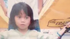 Azizah Salsha saat masih kecil parasnya bikin gemas. Ia terlihat menggemaskan dengan tatapan polos yang curi perhatian. Potret gemas Azizah saat kecil ini bikin warganet terpesona. (Liputan6.com/TikTok/azizahsalshaa)