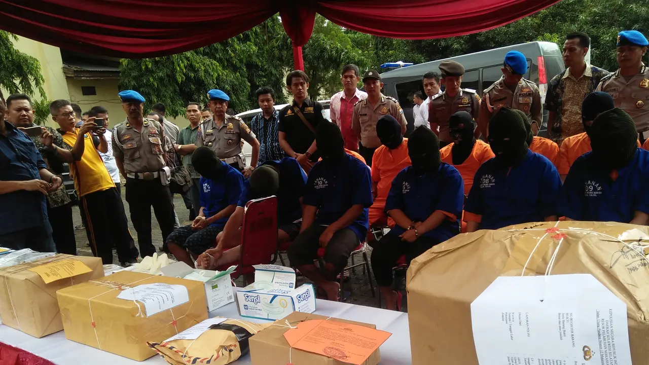 Polda Sulsel Klaim 'Selamatkan' 200 Ribu Orang dari Narkoba