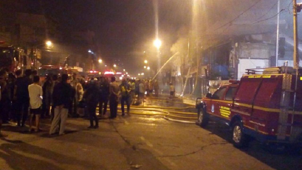 Kebakaran Ruko di Kampung Pulo